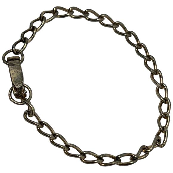 Vintage Gold-Toned Curb Link Chain Bracelet - Picture 3 of 7